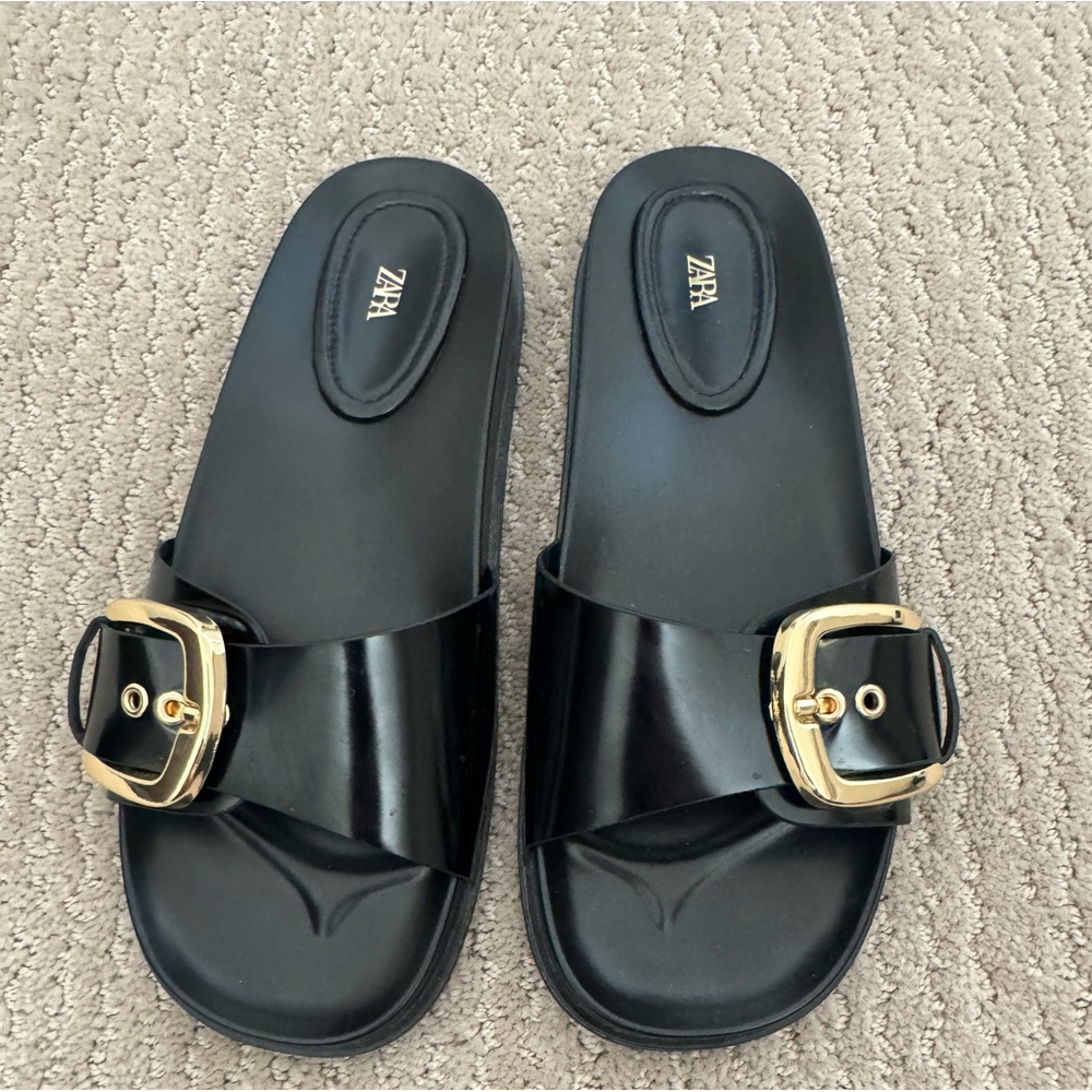 Worn once! Zara wide strap gold buckle slide